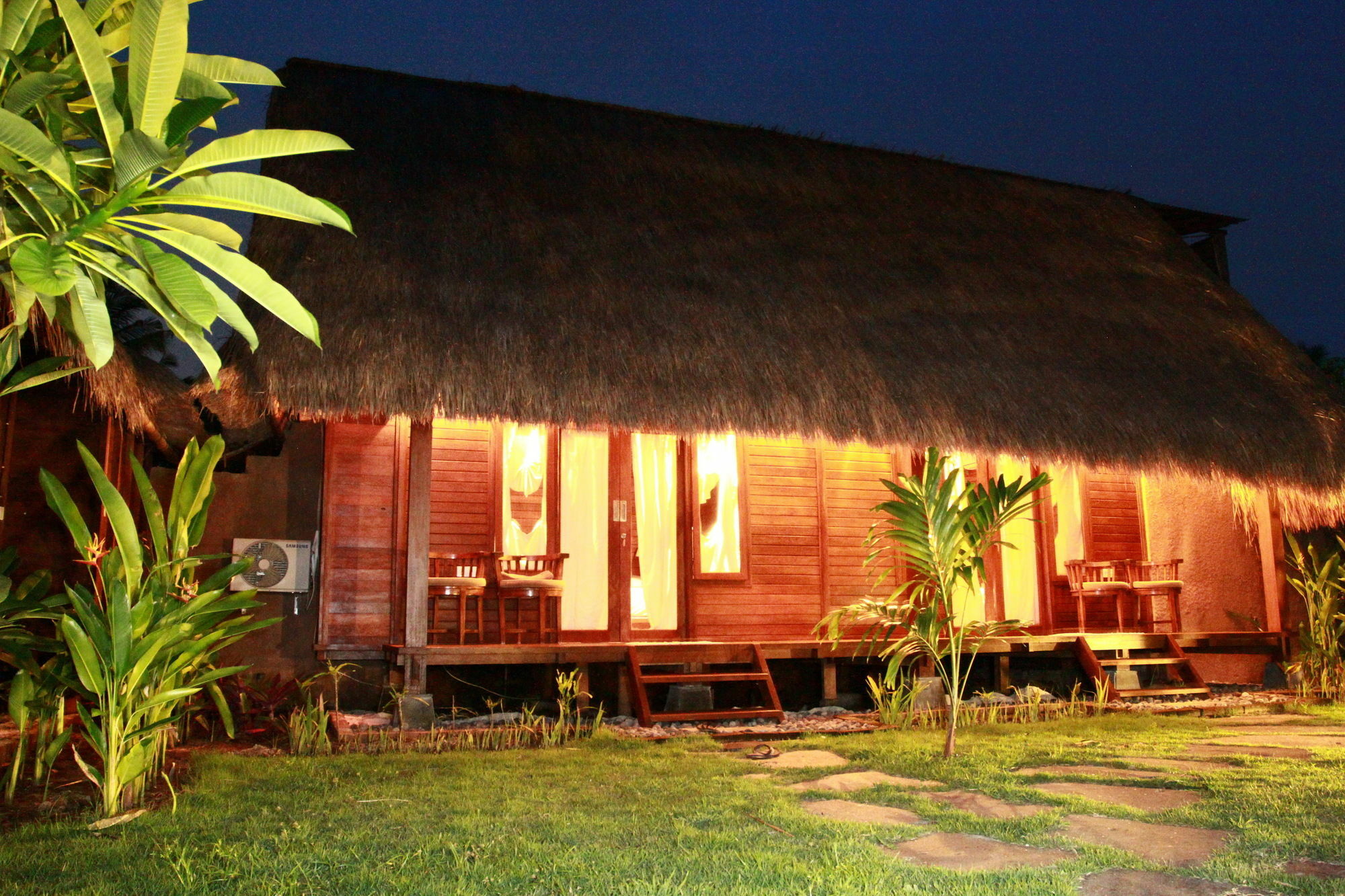 Hotel Ts Hut Lembongan Exterior foto